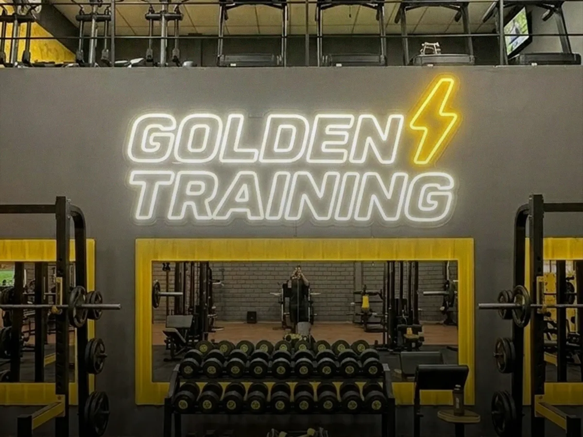 Rebranding Golden Training, identidade visual criada pelo FAMOSO.® em Porto Alegre